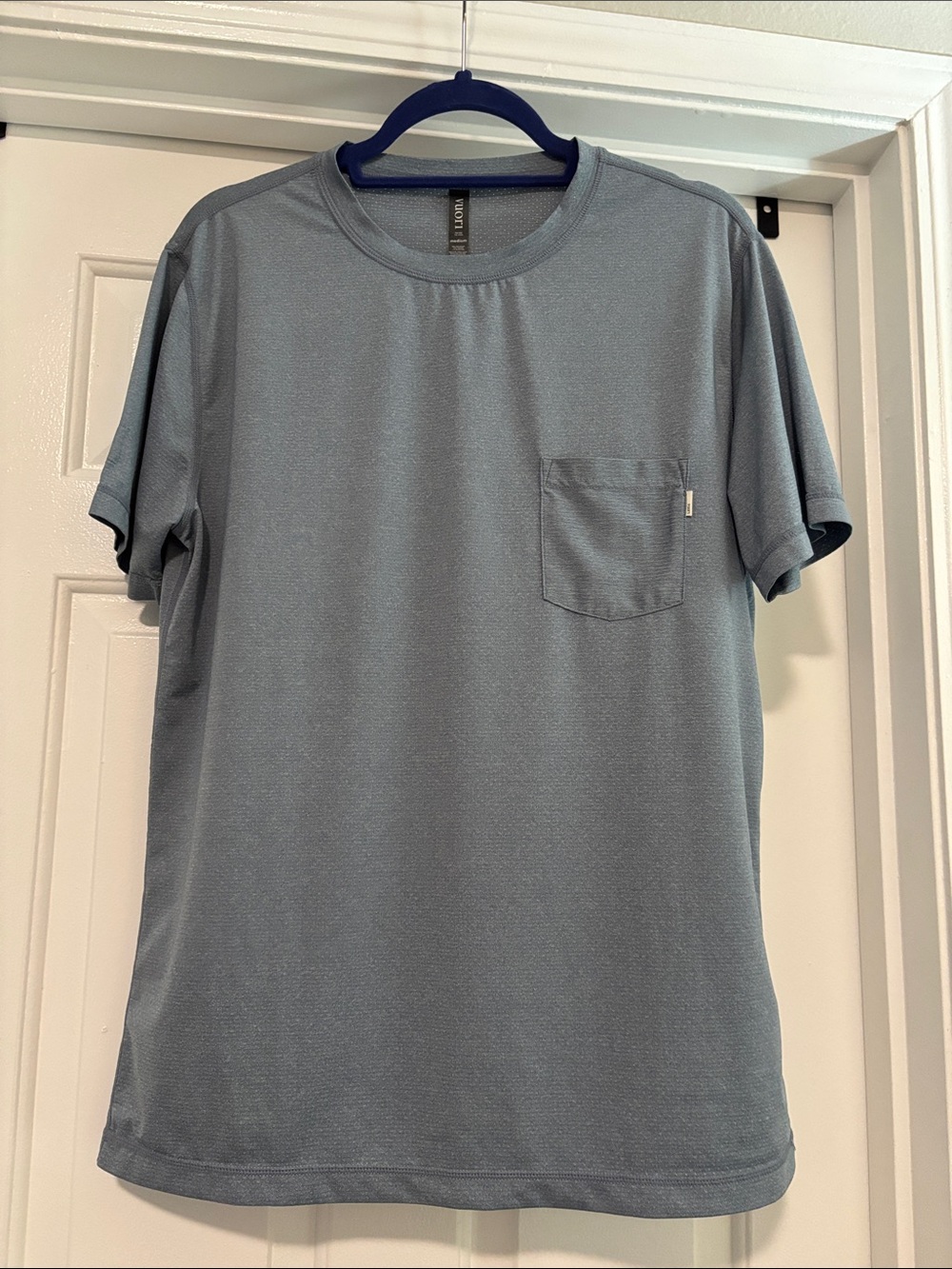 Vuori Short Sleeve Pocket Tee in Dusty Blue